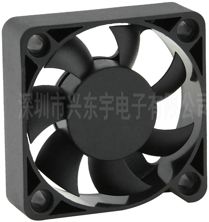 舞臺燈光散熱風(fēng)扇http://www.bojinfushi.com/products-detail.asp?cpid=121